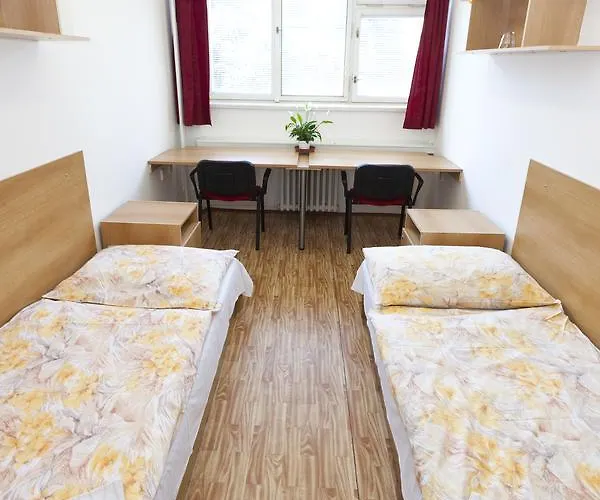 Sinkule Hostel *